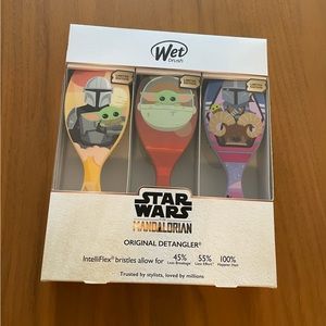 Star Wars The Mandalorian Detangler Kit 3 Wet brushes New